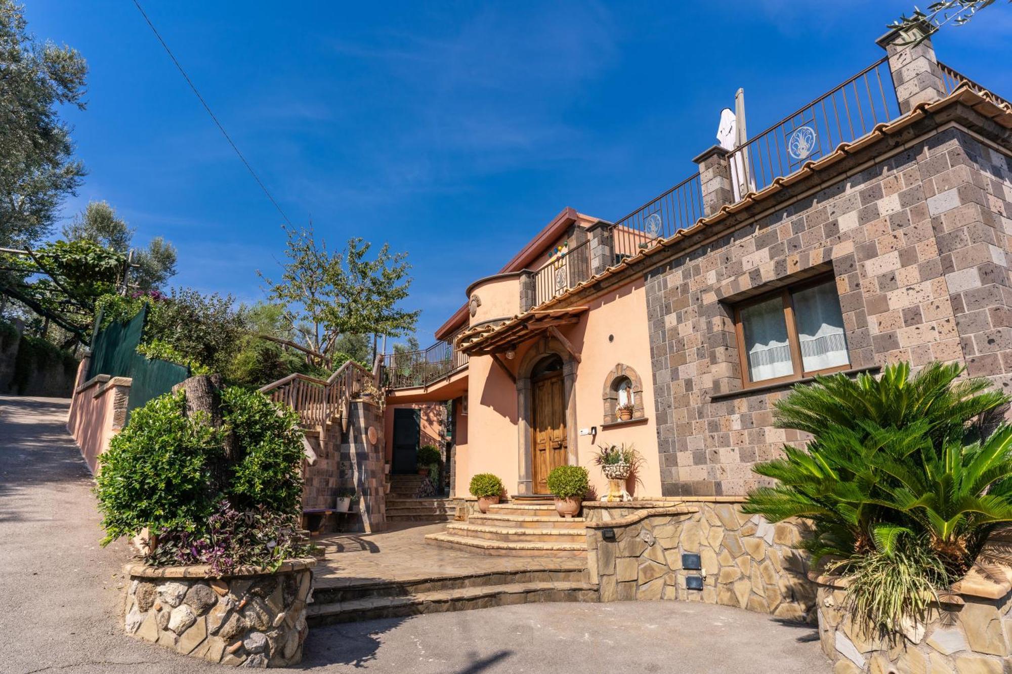Villa Caruso Private Heated Pool & Sea View Sorrento Ngoại thất bức ảnh